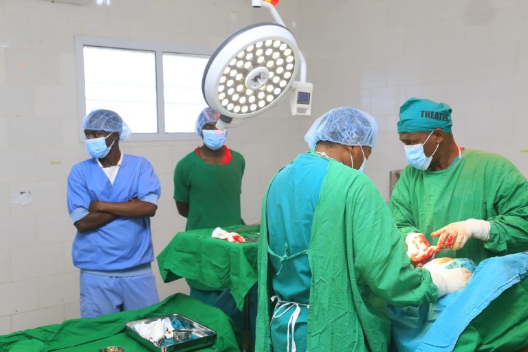 WANANCHI NJOMBE WAHAMASISHA WENZAO KUPATA HUDUMA ZA MADAKTARI WA RAIS SAMIA 