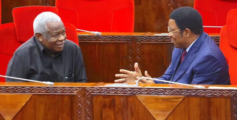 PICHA WAZIRI MKUU AKIWA BUNGENI DODOMA