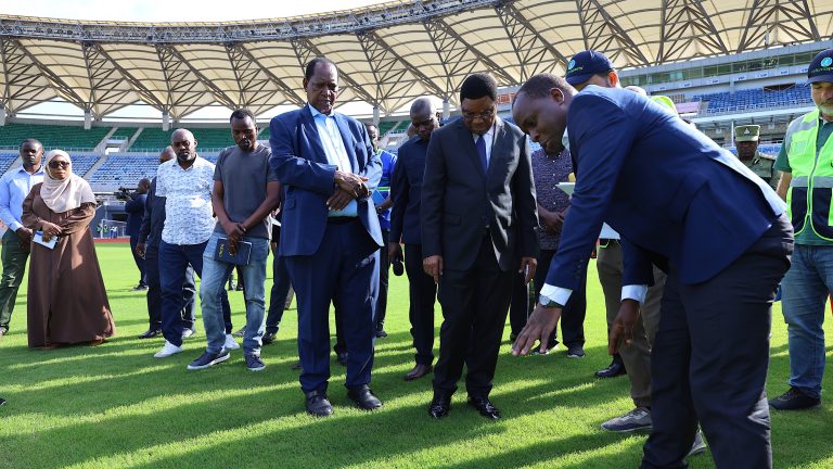 WAZIRI MKUU ARIDHISHWA NA MABORESHO YANAYOENDELEA KWA MKAPA