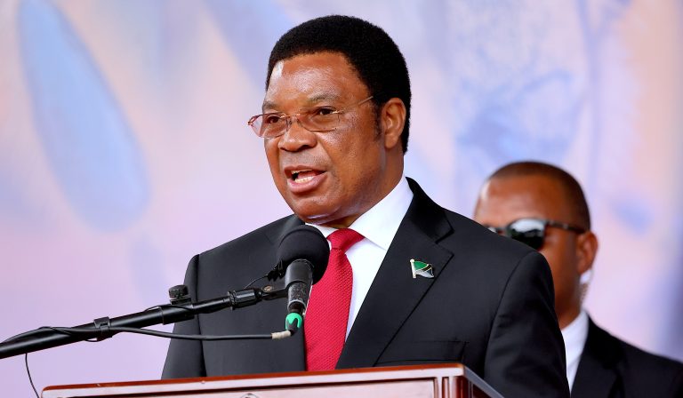 WAZIRI MKUU AFUNGA MAADHIMISHO YA SIKU YA NYUKI DUNIANI