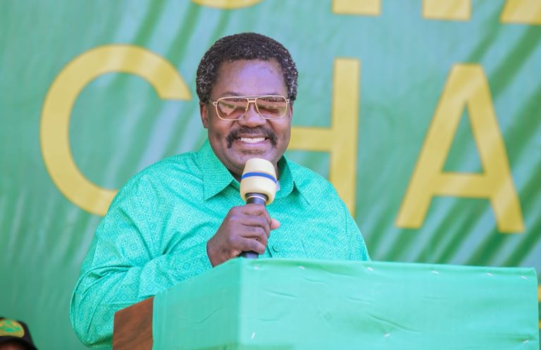 DKT. NCHIMBI AWAONGIZA WANANCHI WA SIKONGE KUMUUNGA MKONO SAMIA