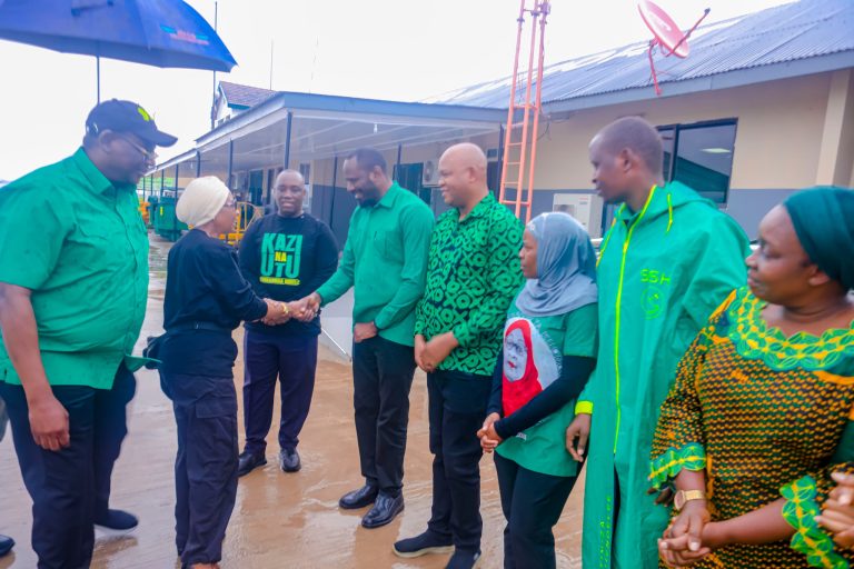 KATIBU MKUU CCM NDG. BALOZI DKT. ASHA ROSE MIGIRO AWASILI MWANZA