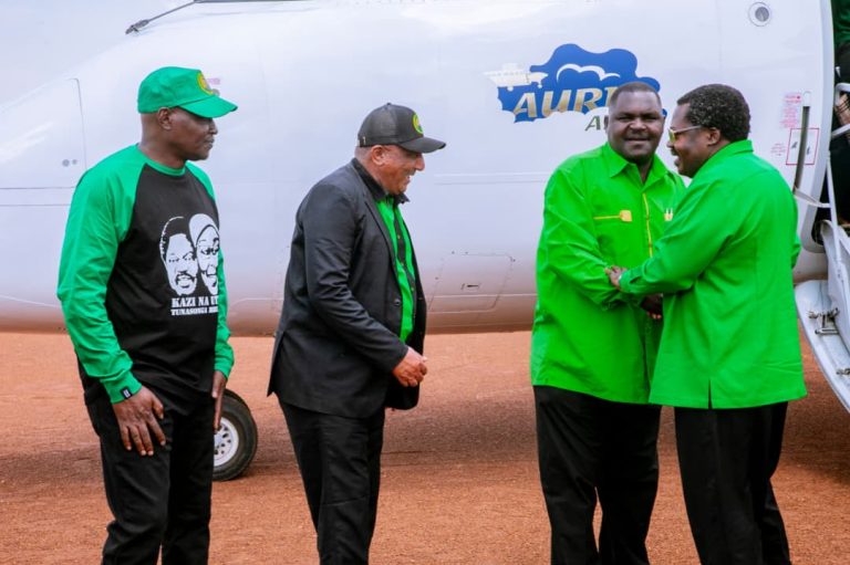 DKT.NCHIMBI ATUA KIGOMA KUSAKA KURA ZA USHINDI WA KISHINDO ZA DKT. SAMIA.