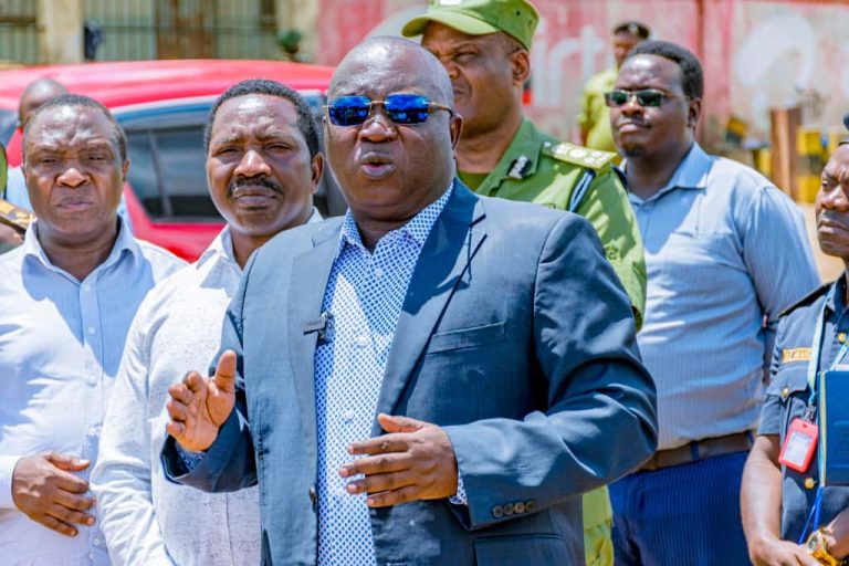 RC MAKALLA ATOA WITO WA KULINDA AMANI MPAKA WA NAMANGA