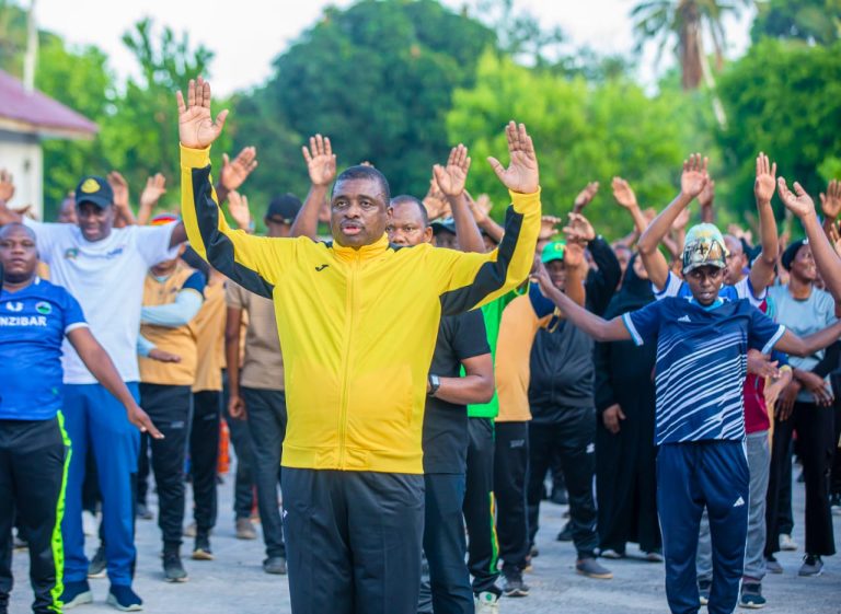 WAZIRI WA MICHEZO ZANZIBAR AWATAKA WANANCHI KUJENGA UTAMADUNI WA KUFANYA MAZOEZI