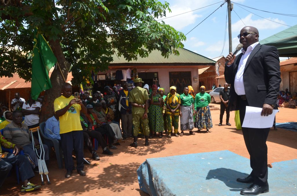 DKT. HOMERA AANZA ZIARA YA KUWASHUKURU WAPIGA KURA JIMBONI KWAKE,AHAIDI KUENDELEA KUMALIZA KERO ZA WANANCHI