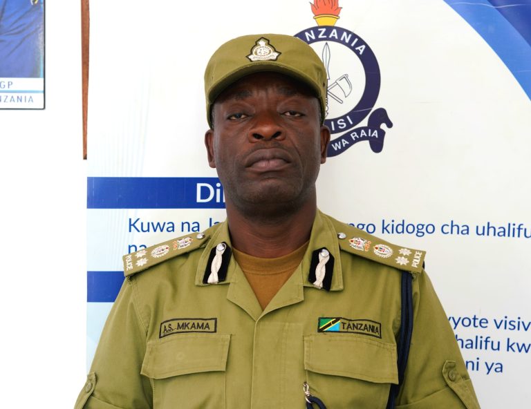 ADAIWA KUJIUA KWA KUJIKATA KOROMEO AKIWA NYUMBA YA KULALA WAGENI