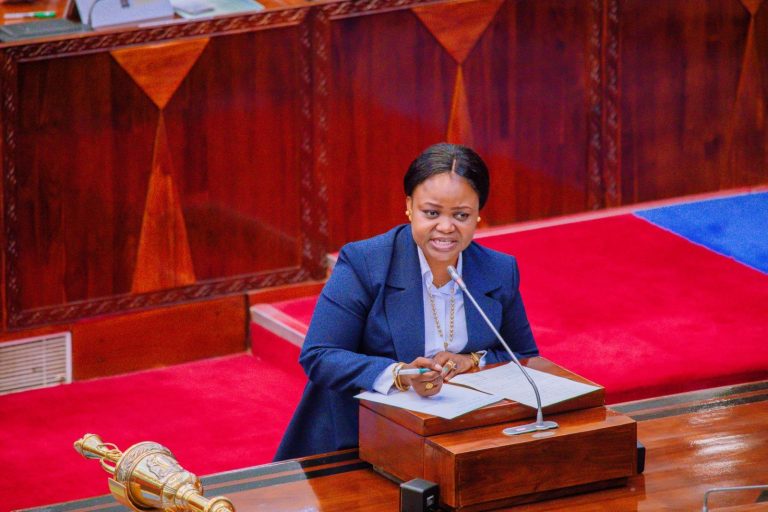 SERIKALI YAELEZA SABABU ZA KUTOWALAZIMISHA WATOTO KUWAHUDUMIA WAZAZI.