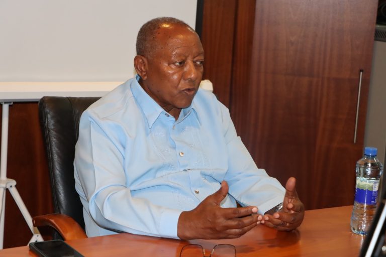 TUME YAKUTANA NA WAZIRI MKUU MSTAAFU SUMAYE