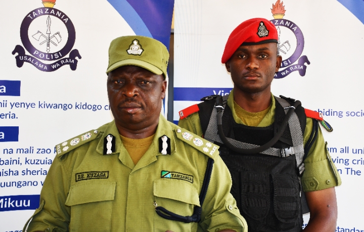 ASHIKILIWA NA JESHI LA POLISI MBEYA KWA TUHUMA ZA UCHOCHEZI