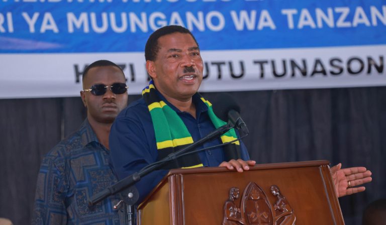 DKT. MWIGULU: SOMENI KWA BIDII KUMUENZI RAIS SAMIA, WAZAZI WENU