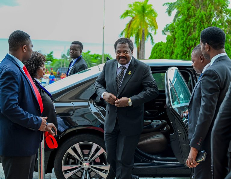 MAKAMU WA RAIS ASHIRIKI MKUTANO WA JUMUIYA YA AFRIKA,KARIBIANI NA PASIFIKI – MALABO GUINEA