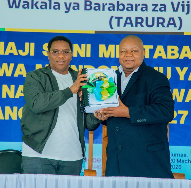 SERIKALI YASAINI MKATABA WA BILIONI 82.9 UJENZI WA BARABARA UWANJA MPYA WA AFCON