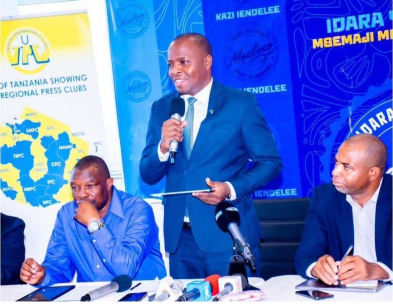 WAANDISHI WA HABARI WAKUMBUSHWA NAFASI YAO KATIKA KUJENGA NCHI YENYE AMANI NA UTULIVU.