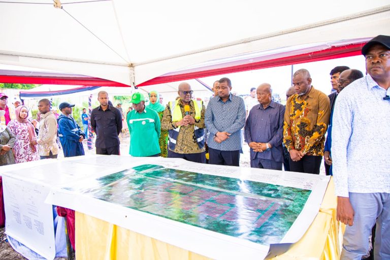 MHE.HEMED: SERIKALI KUMALIZA CHANGAMOTO YA UMEME NA MAJI ZANZIBAR
