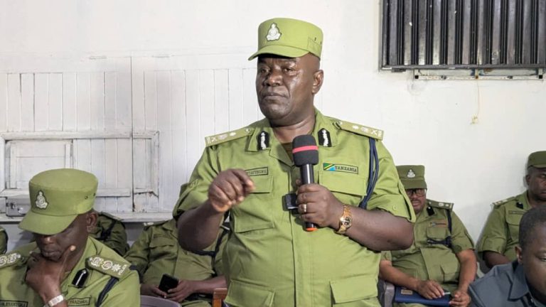 WATAKIWA KWENDA KUFANYA MIKUTANO NA WANANCHI NA KUTATUA CHANGAMOTO ZA KIUSALAMA