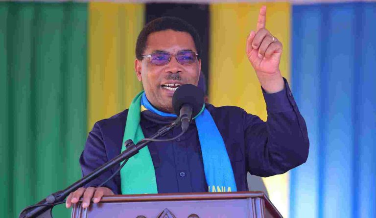 WAZIRI MKUU ATOA AGIZO KWA WATENDAJI SERIKALINI