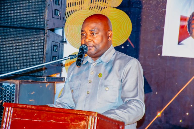 CHAMA CHA WAZEE WANAUME TANZANIA CHALAANI KITENDO CHA MZEE MALUNDO