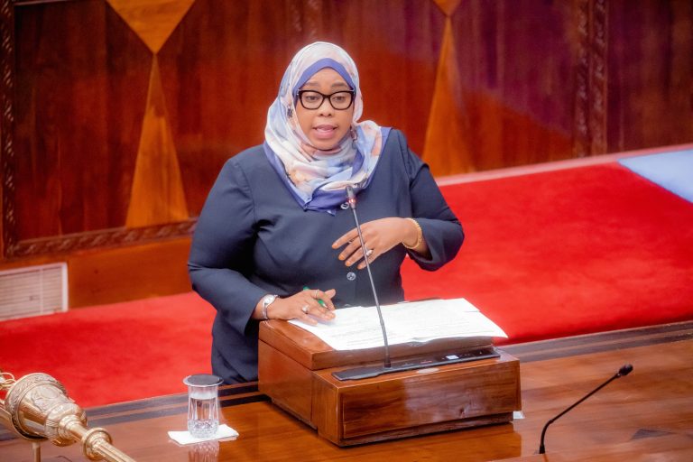 HABARI PICHA: NAIBU WAZIRI WANU AKIJIBU SWALI BUNGENI