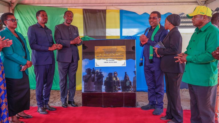 DKT. MWIGULU AFUNGUA SOKO LA MAZAO KIBAKWE, DODOMA