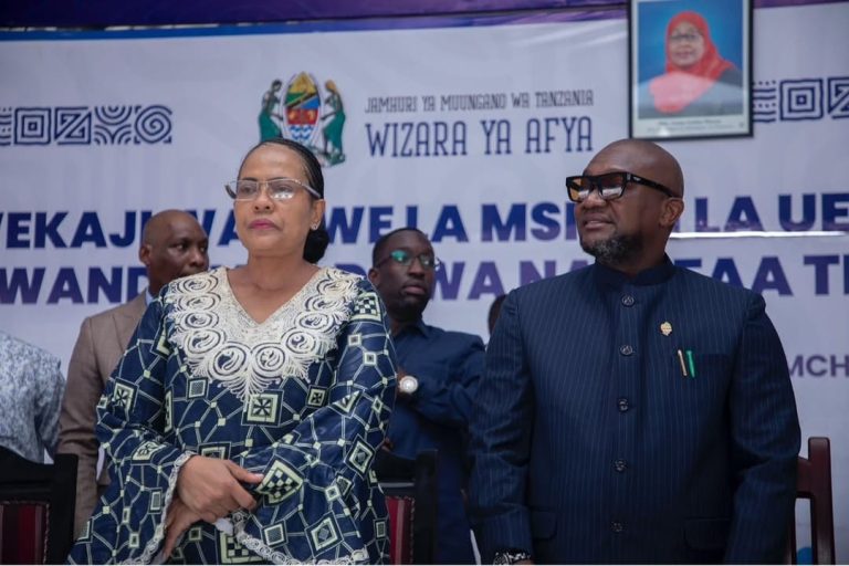 MCHENGERWA AAGIZA WATENDAJI SEKTA YA AFYA KUACHA KUAGIZA DAWA NJE YA NCHI