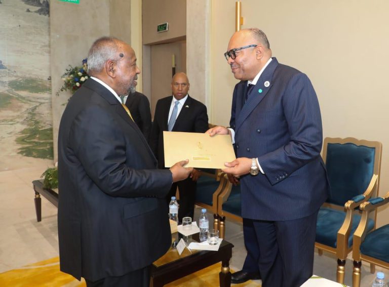 WAZIRI KOMBO AWASILISHA UJUMBE MAALUMU WA RAIS SAMIA KWA RAIS WA DJIBOUTI 