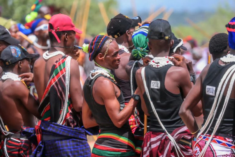 SIFA YA WADATOGA KUOA WAKE WENGI