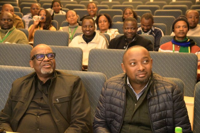 HABARI PICHA: MKURUGENZI MKUU WA VETA AKIFUATILIA MAFUNZO YA TEKNOLOJIA YA MADINI FINLAND