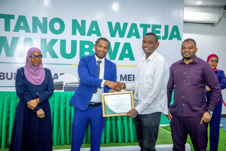 TANESCO KINONDONI KUSINI YAKUTANA NA WATEJA WAKUBWA