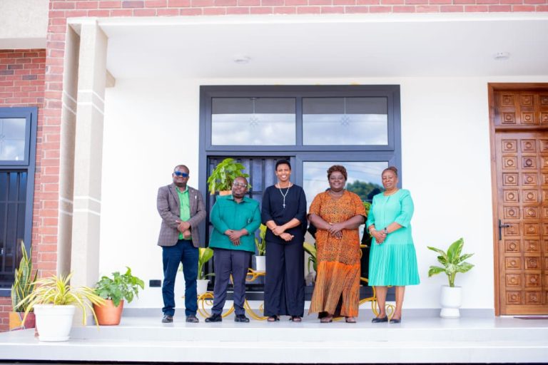 CCM MANYARA YAMPONGEZA REGINA NDEGE KWA UTEUZI