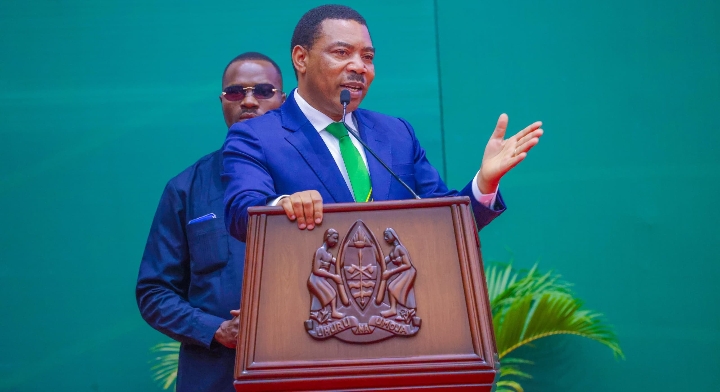 WATANZANIA TUBADILI MTAZAMO, TUTUNZE MAZINGIRA – WAZIRI MKUU