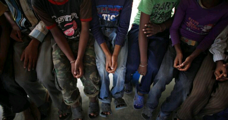 NILIVYOMZUIA MTOTO WANGU KUJIUNGA NA MAKUNDI MABAYA BAADA YA KUANZA KUBADILIKA TABIA GHAFLA