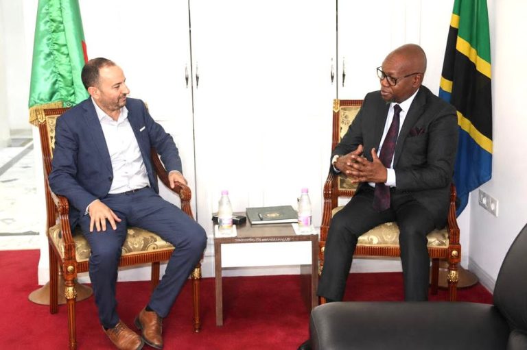 TANZANIA YAALIKWA KUWA MWENYEKITI WA MAONESHO YA UFUGAJI WA NYUKI AFRIKA 2028