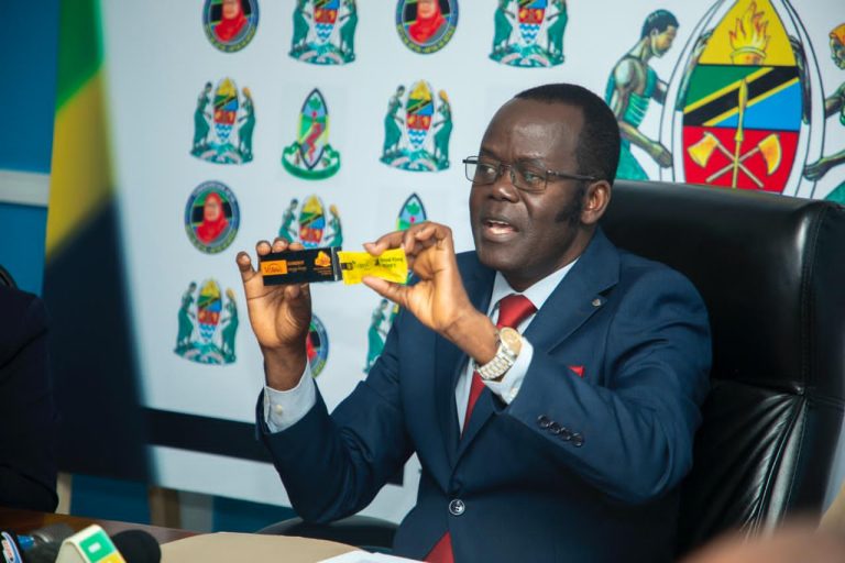 BARAZA LA TIBA ASILI NCHINI LAFUTA USAJILI DAWA POWAFUL BANANA NA VITAMAX ,LAPIGA MARUFUKU ‘JOY’ KUINGIZWA SOKONI