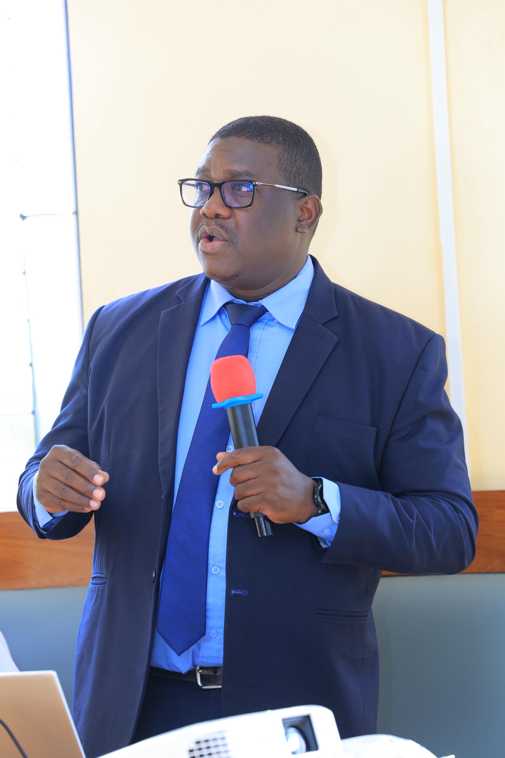 KOMANYA: UHURU WA VYOMBO VYA HABARI UENDE SAMBAMBA NA UWAJIBIKAJI