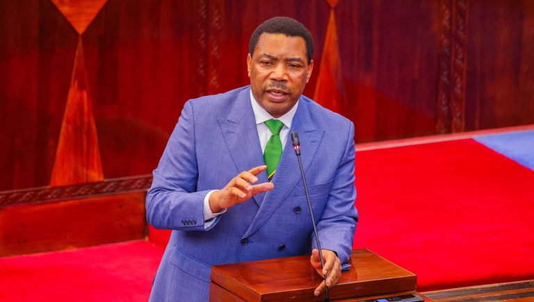 WAZIRI MKUU AAGIZA USIMAMIZI MZURI WA MITAMBO YA UCHIMBAJI VISIMA