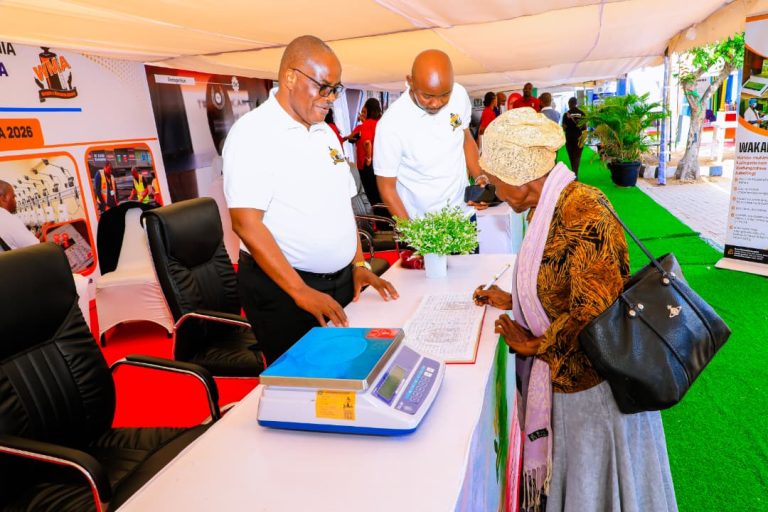 ELIMU YA VIPIMO YAWAVUTIA WANANCHI, WAAHIDI KUWA MABALOZI WA KUJITOLEA