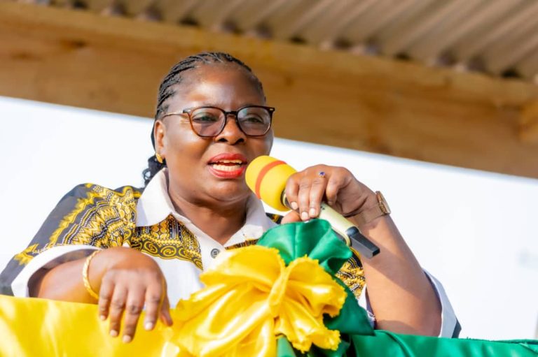 CHATANDA: TUMSHIKE MKONO MAMA ALIYEJIFUNGUA WATOTO WATANO MUHIMBILI