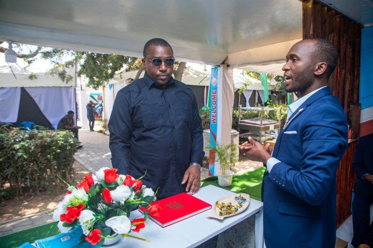 KATIBU TAWALA ARUSHA APONGEZA MATUMIZI YA MFUMO WA SCADA KATIKA KUDHIBITI UPOTEVU WA MAFUTA