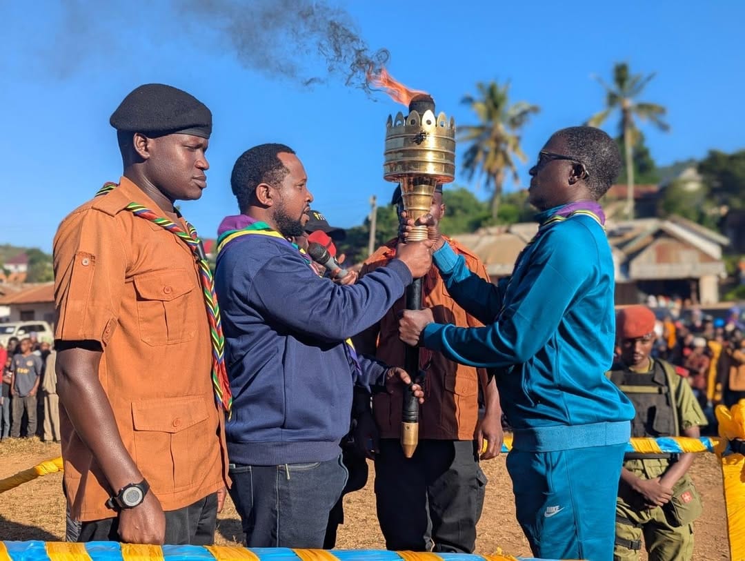 DC SUMAYE AKABIDHI MWENGE WA UHURU 2026 KOROGWE