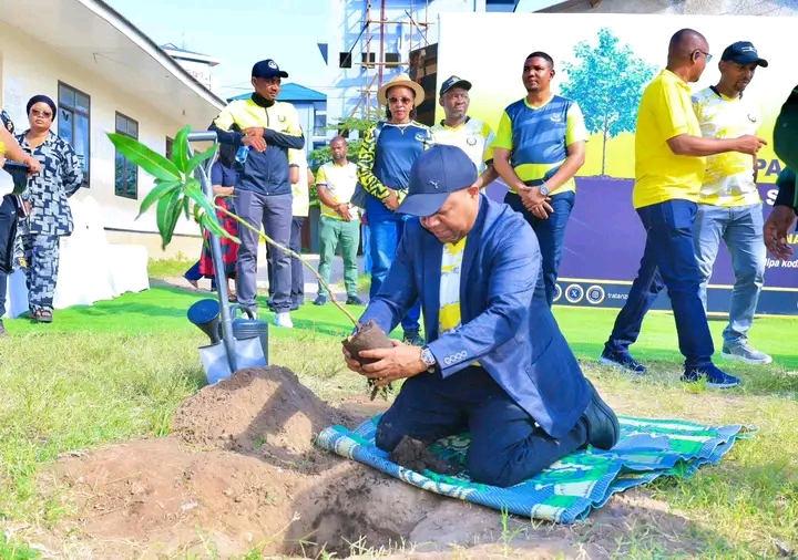 MIAKA 30 YA TRA, YAACHA ALAMA YA UTUNZAJI MAZINGIRA KWA KUPANDA MITI 3,850 NCHINI