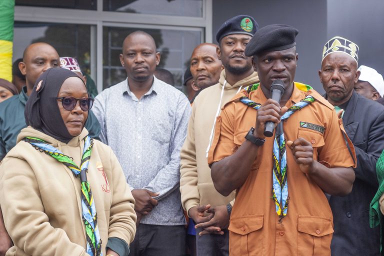 KIONGOZI WA MBIO ZA MWENGE WA UHURU ASISITIZA UZALENDO KWA TAIFA