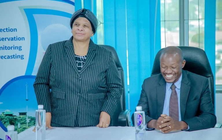 WATAALAMU KUTOKA UGANDA NA KENYA WATEMBELEA TMA KUJIFUNZA MIFUMO YA TAHADHARI ZA MAPEMA
