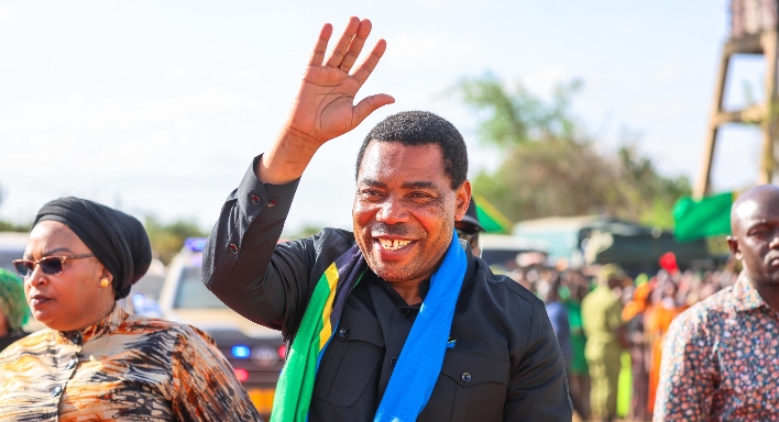 WAZIRI MKUU: MKATABA WA FEDHA ZA BARABARA YA KITUSHA–KINAMPANDA–KISANA–KISIRIRI UMESHASAINIWA