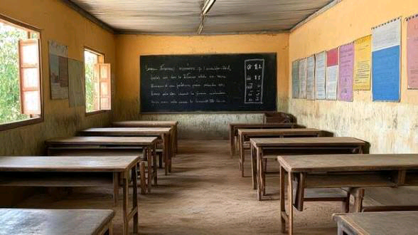 NILIVYOSHANGAA BAADA YA MTOTO WANGU KUANZA KUFANYA VIZURI SHULENI BAADA YA MIAKA YAA MATOKEO YASIYORIDHISHA