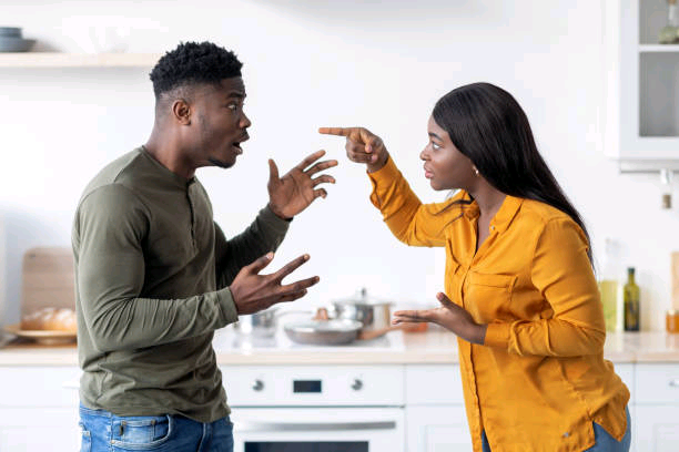 NILIVYOREJESHA AMANI NYUMBANI KWANGU BAADA YA MIGOGORO YA KILA SIKU KATI YA NDUGU ZANGU KUTISHIA KUVUNJA FAMILIA YETU
