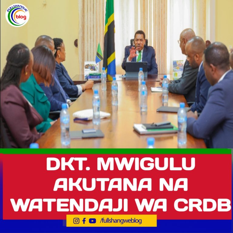 DKT. MWIGULU AKUTANA NA WATENDAJI WA CRDB