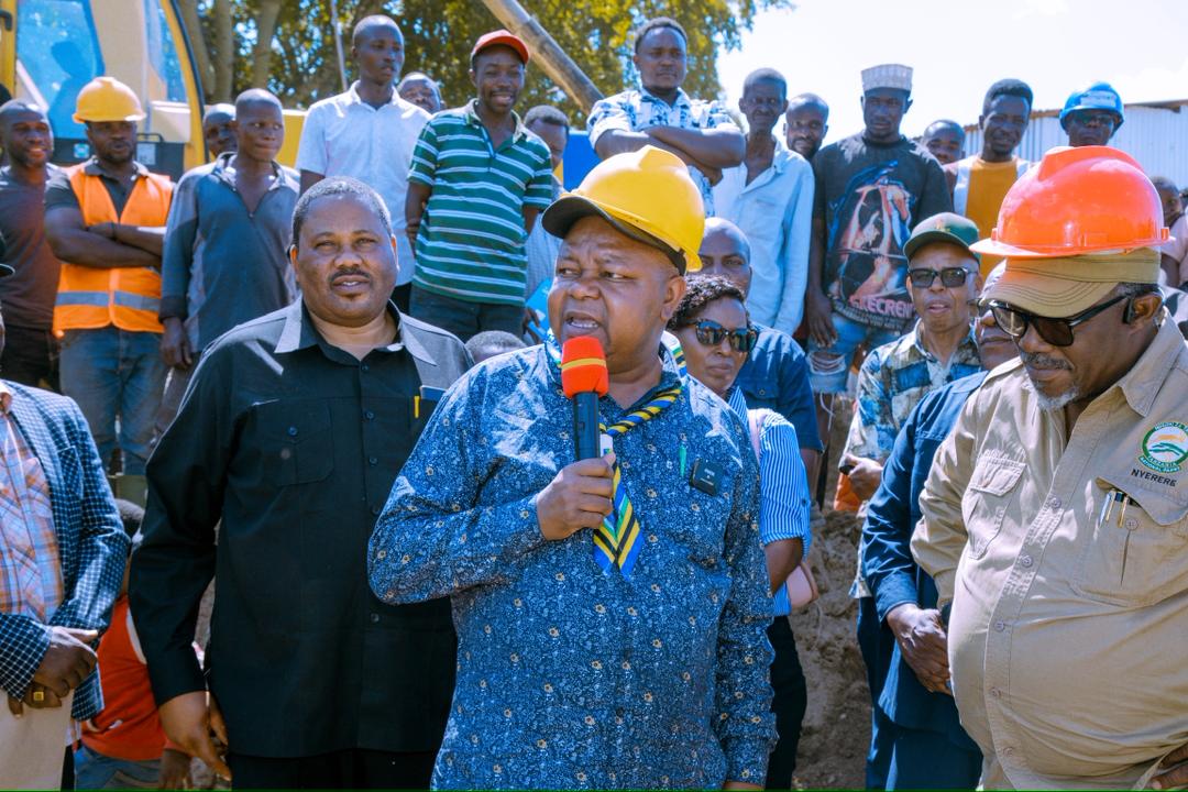 WAZIRI SHEMDOE AIPONGEZA TARURA KWA KAZI KUBWA YA KUUNGANISHA MAENEO YA VIJIJINI KUPITIA MIUNDOMBINU YA BARABARA