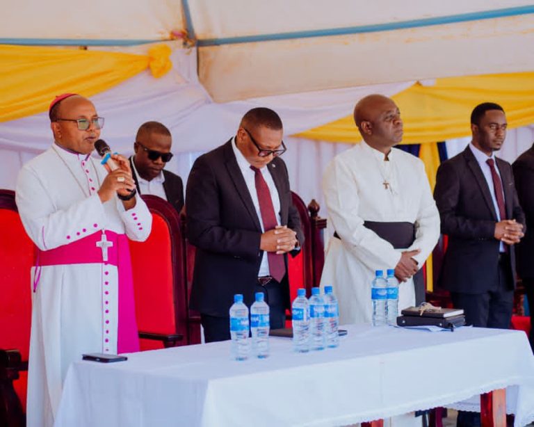 MWENYEKITI WA MAKAMPUNI YA MATI GROUP, DAVID MULOKOZI ACHANGIA MILIONI 158 HARAMBEE YA UJENZI WA KANISA KIBONDO.