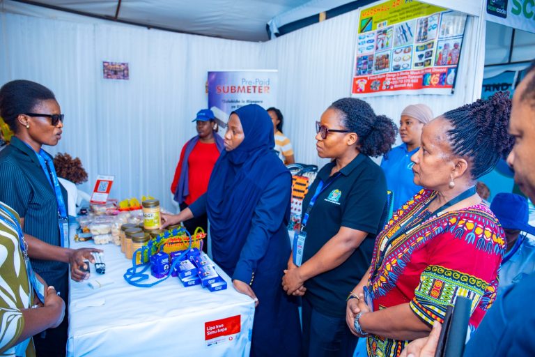 OFISI YA WAZIRI MKUU YAWAWEZESHA WATU WENYE ULEMAVU KUNG’ARA MAONESHO YA SABASABA